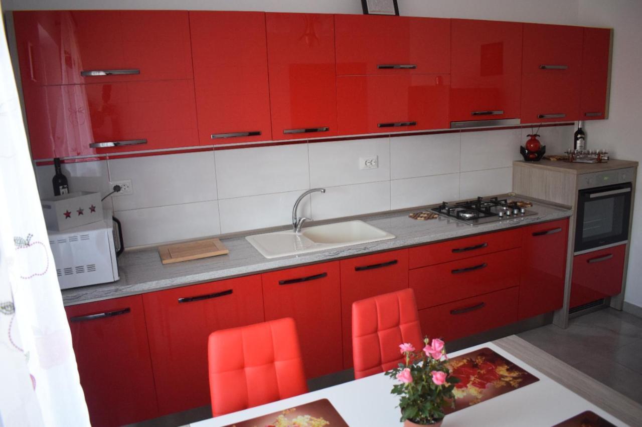 Casa Dumitru Hotel Ceraşul Екстериор снимка