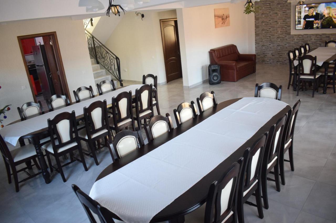 Casa Dumitru Hotel Ceraşul Екстериор снимка